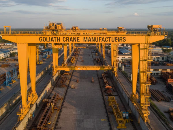 Goliath Crane in Mumbai